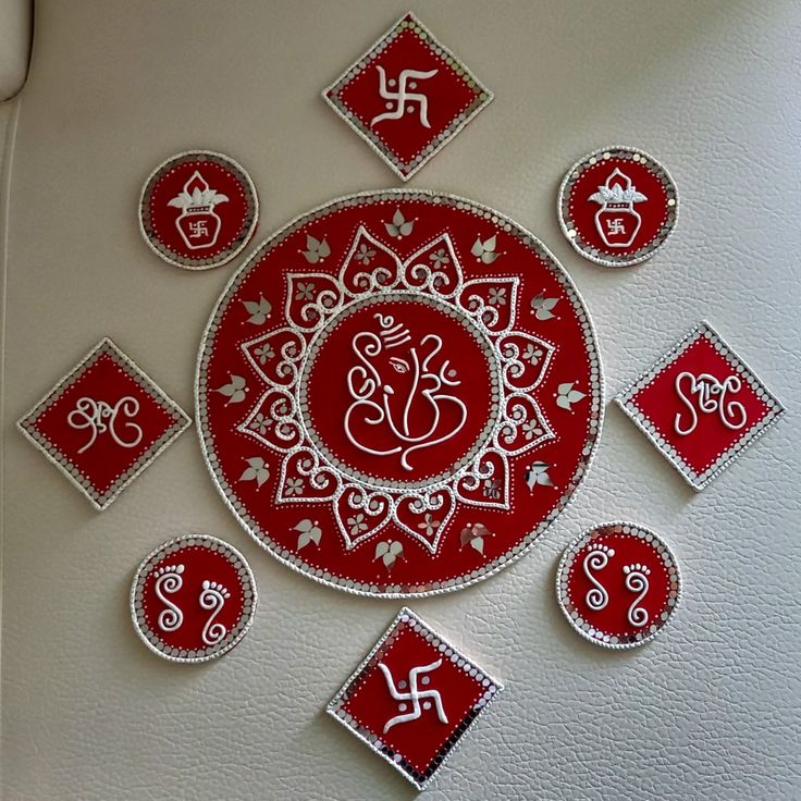 Handmade Ganpati Lippan Art Rangoli Set – Festive Floor Decor (Red & White Mirror Work)